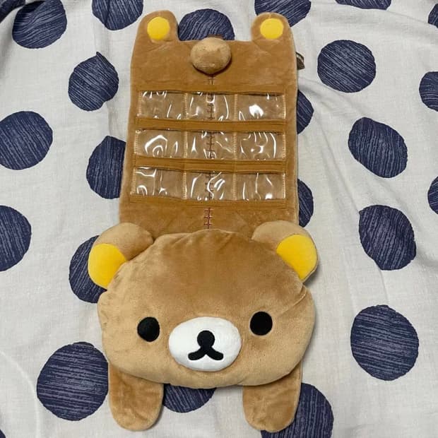 산엑스 엎드려있는 리락쿠마 월포켓