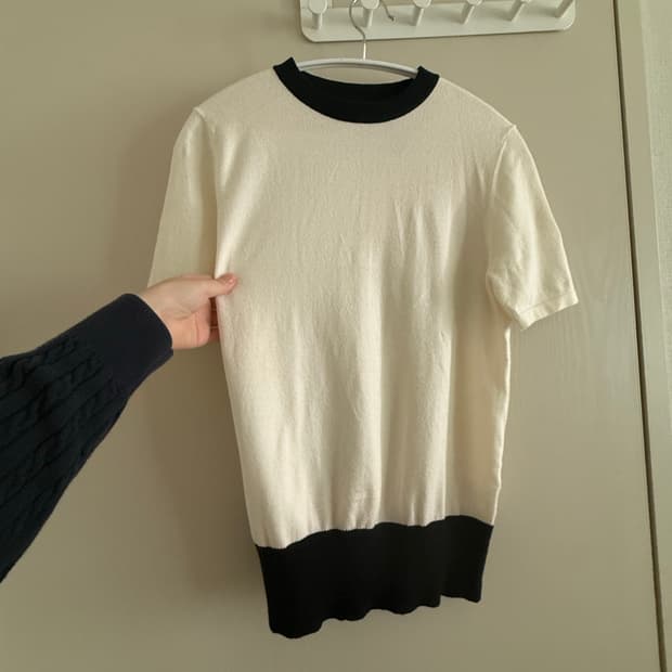 디올맛 어라운드율 셀렉 반팔니트