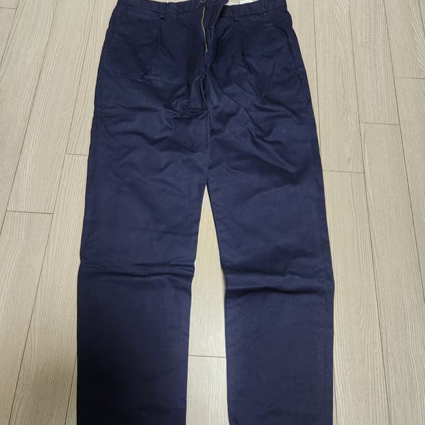 East harbour Surplus 이스트하버 서플러스 팬츠 팝니다.