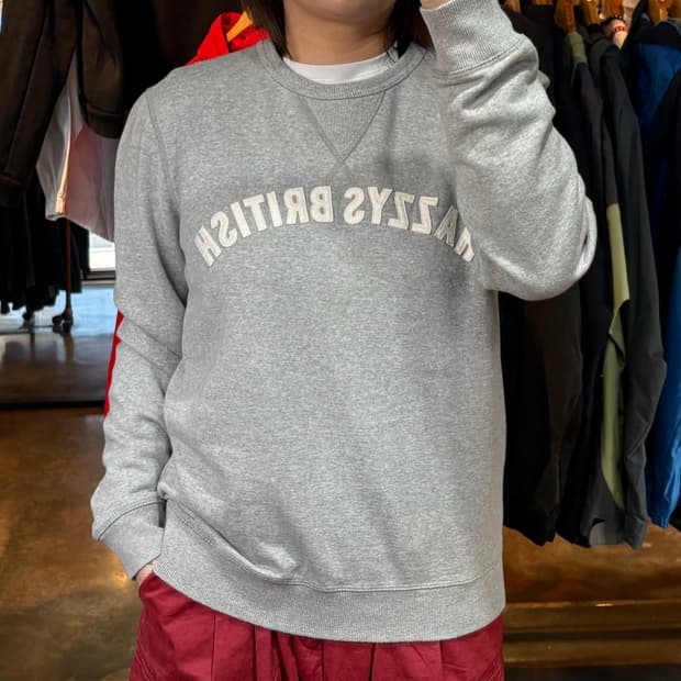 헤지스 그레이 맨투맨