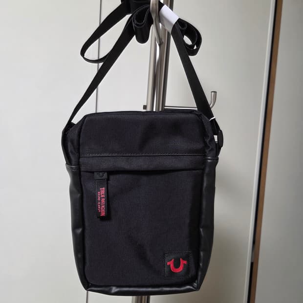 트루릴리젼 크로스바디백