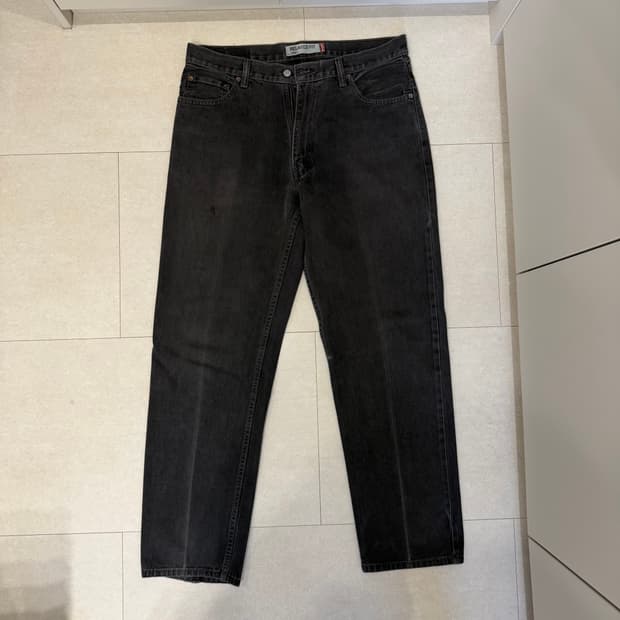 리바이스 550 릴렉스핏 블랙진