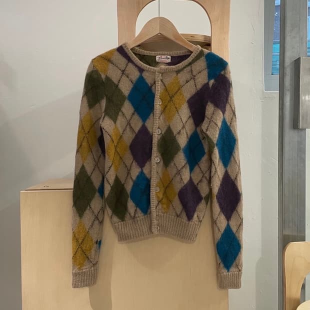 빔즈 보이 아가일 니트