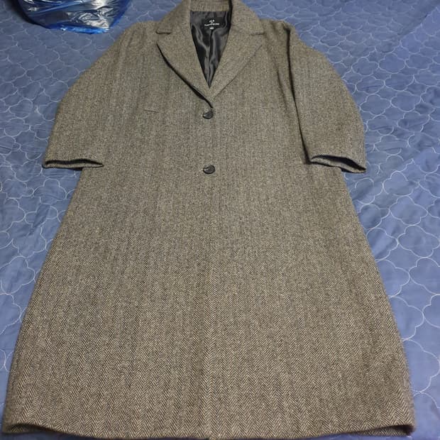 PLA BY 플라스틱아일랜드 헤링본 울 롱코트 카키그레이 (S)