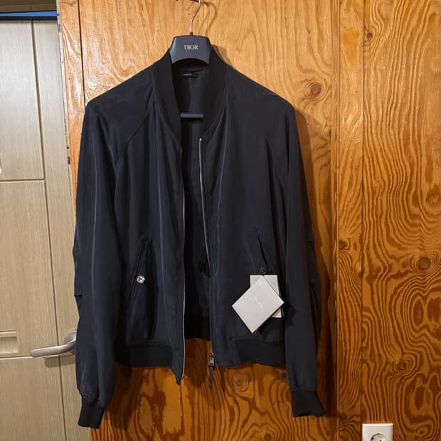 톰포드 100% 실크 스웨이드 봄버 자켓 