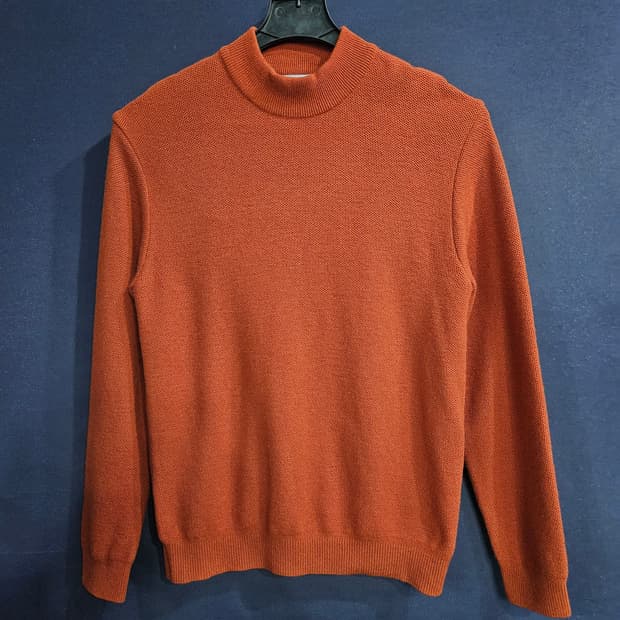 시리즈 다크카멜 남성 100 터틀넥 니트 