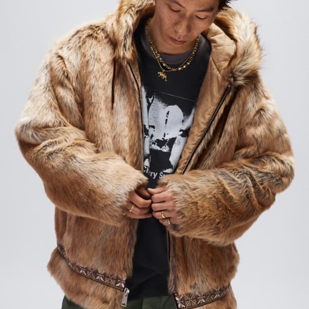 슈프림 퍼자켓 23fw M