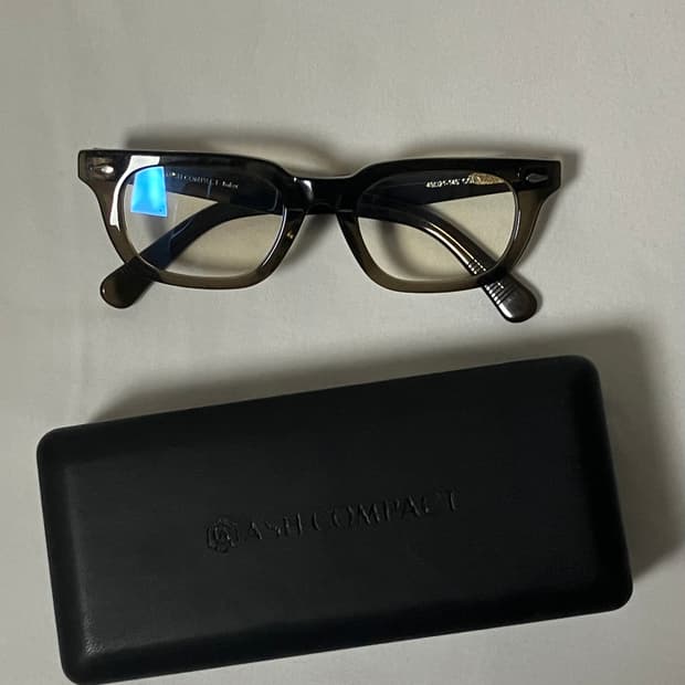 애쉬컴팩트 베이커 R49 다크 카키