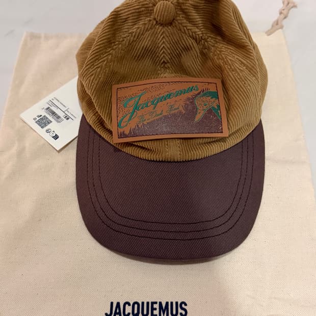 자크뮈스(Jacquemus) 더 카나드 베이스볼 캡