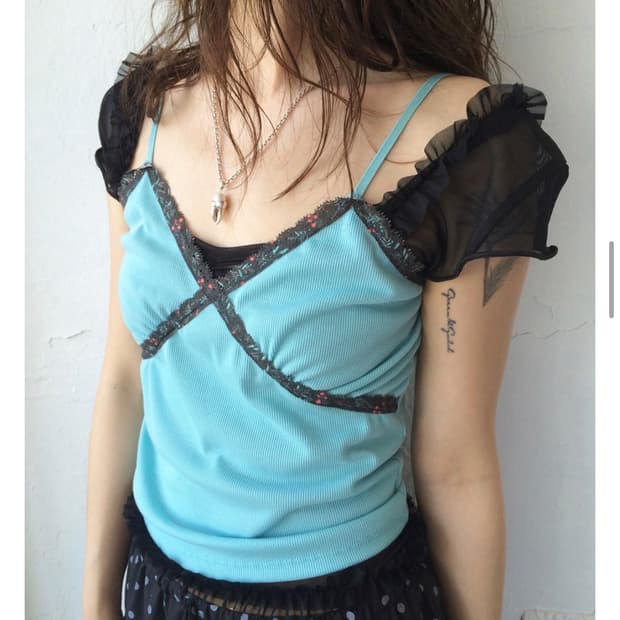 치리리 프릴 시스루 미니탑