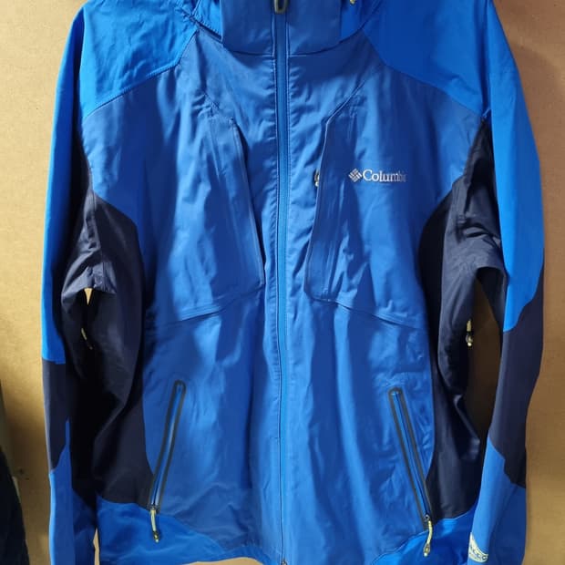 컬럼비아 옴니테크 방수 후드자켓 