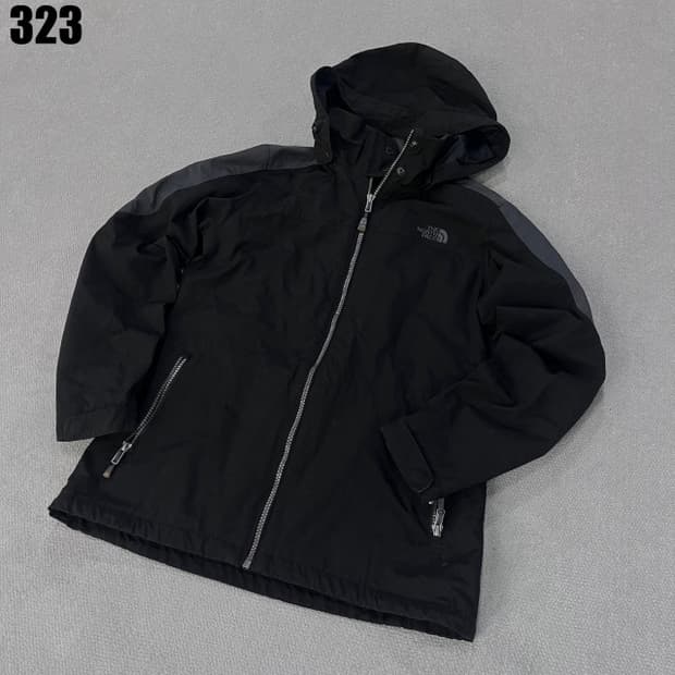 노스페이스 블랙 후드 바람막이 