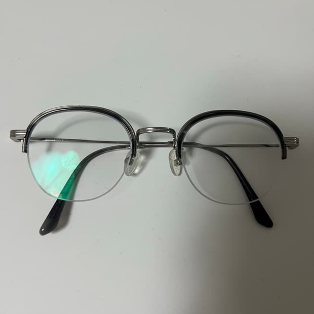 젠틀몬스터 미그 실버