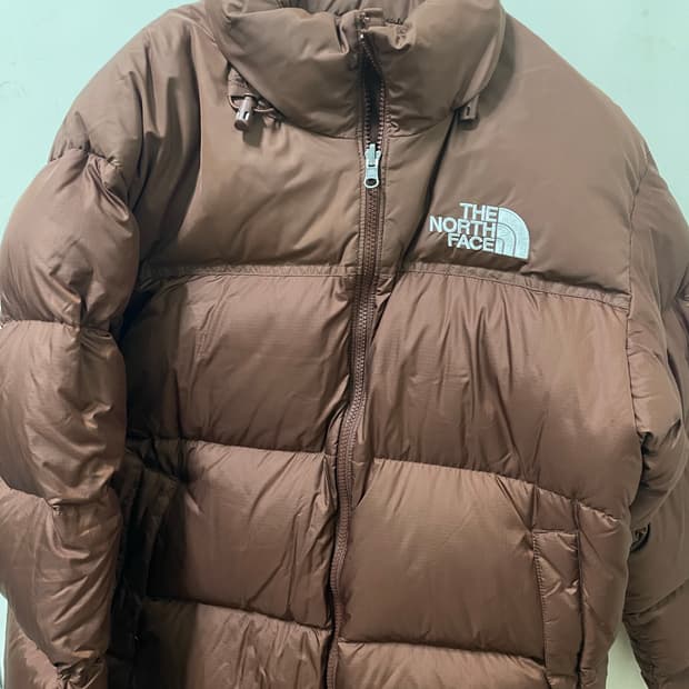 노스페이스 레트로 눕시 다크오크 M사이즈