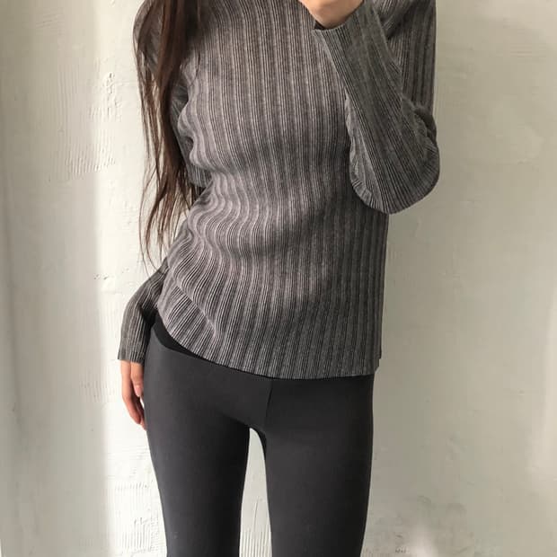 Pleats Please 플리츠플리즈 그레이 플리츠 긴팔 티셔츠