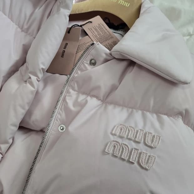 미우미우 파스텔 핑크 크롭패딩ML719