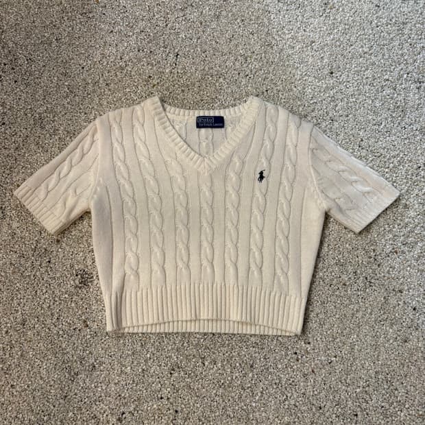 폴로 반팔 니트