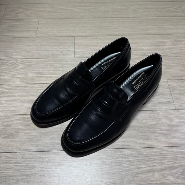 포스트맨 타이프라이터 블랙 285