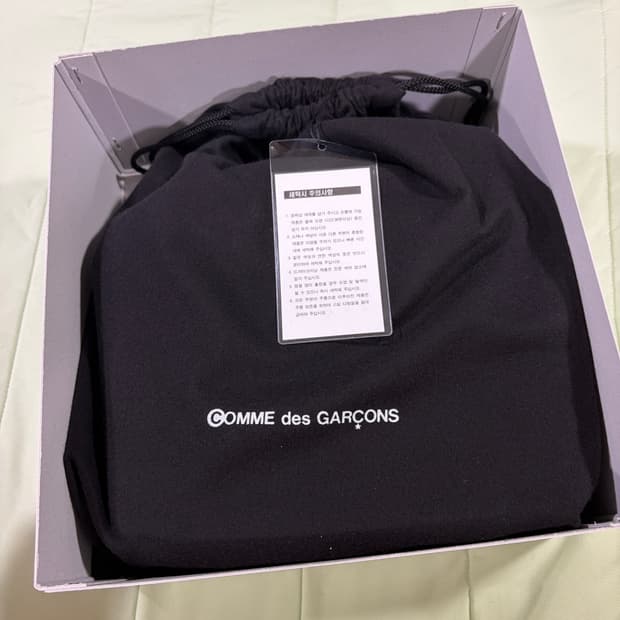 꼼데가르송 아오야마 스퀘어 2호