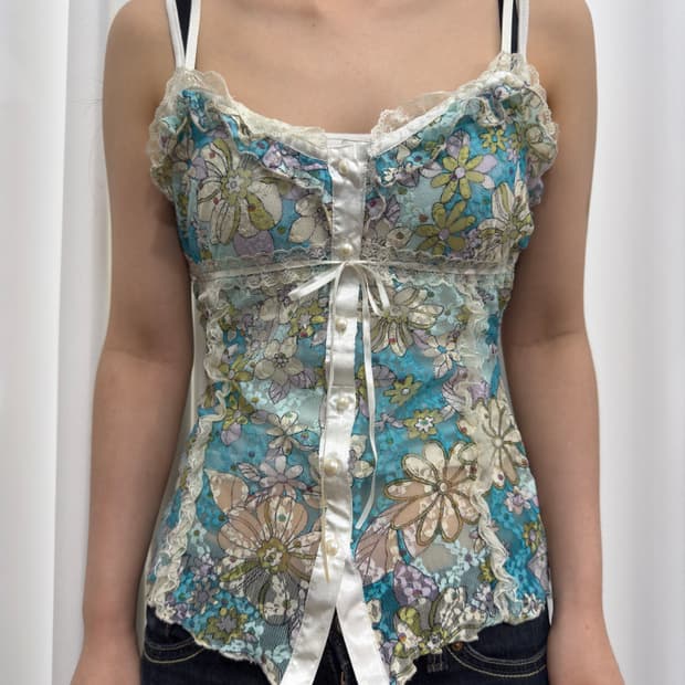 lace sleevless