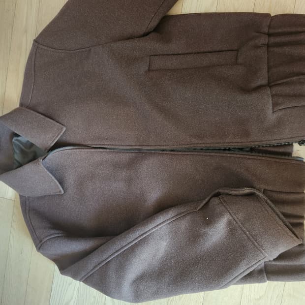 에잇세컨즈 블루종 자켓 팝니다