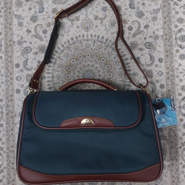 (새상품) 샘소나이트 vanity case