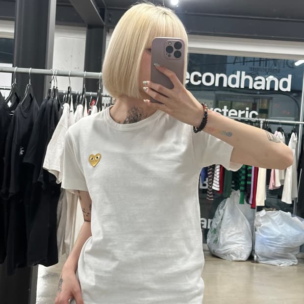 꼼데가르송 골드와펜 반팔 티셔츠