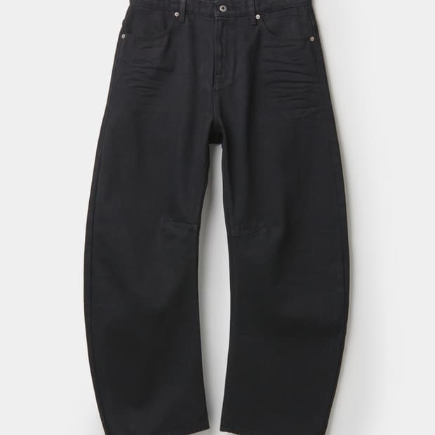 쿠어 엠보 워시드 딥 커브드 데님 팬츠 (블랙) M 사이즈