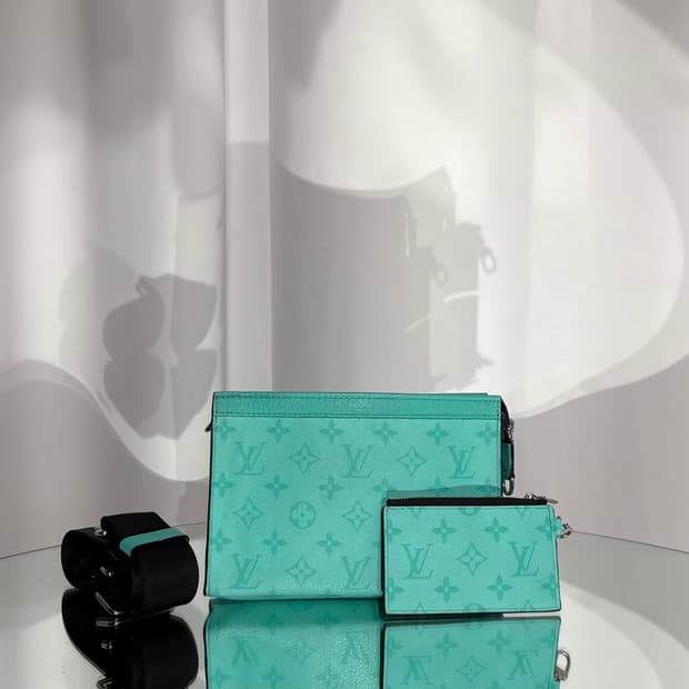 루이비통 모노그램 가스통 웨어러블 월릿 크로스백