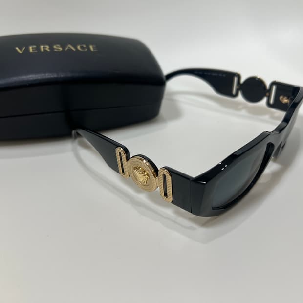 베르사체 비기 선글라스