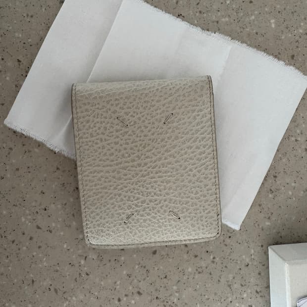 마르지엘라 지갑