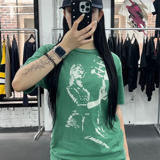 히스테릭 글래머 기타걸 그린 티셔츠