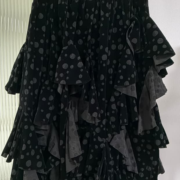 COMME des GARCONS  스웨이드 블랙 도트 스커트