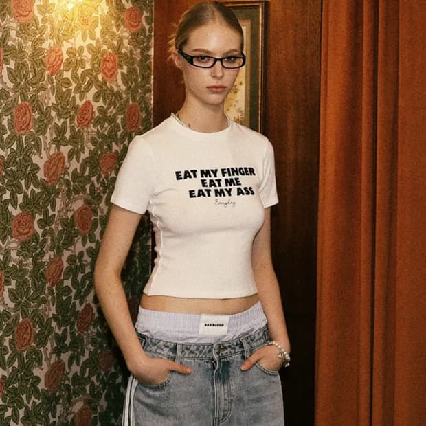 배드블러드 eat me 슬림 반팔티