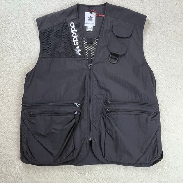 아디다스 피싱 조끼, 베스트