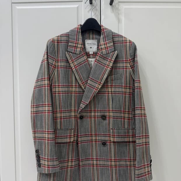 써스데이아일랜드 체크 더블자켓