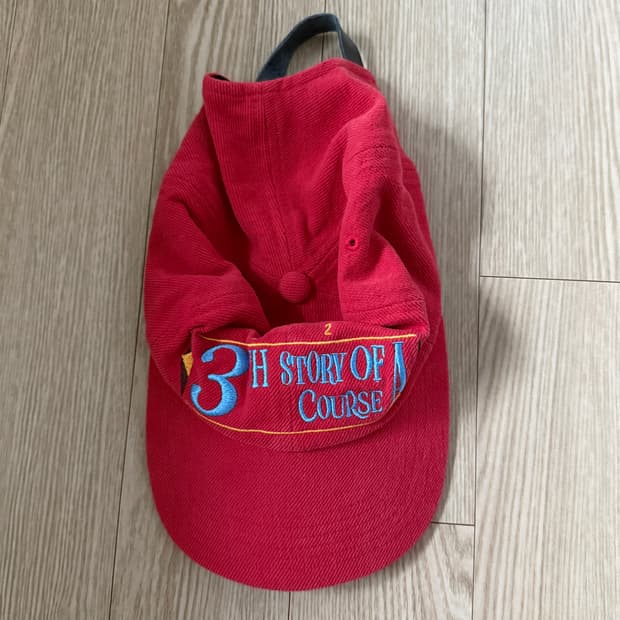 Attends 볼캡 모자