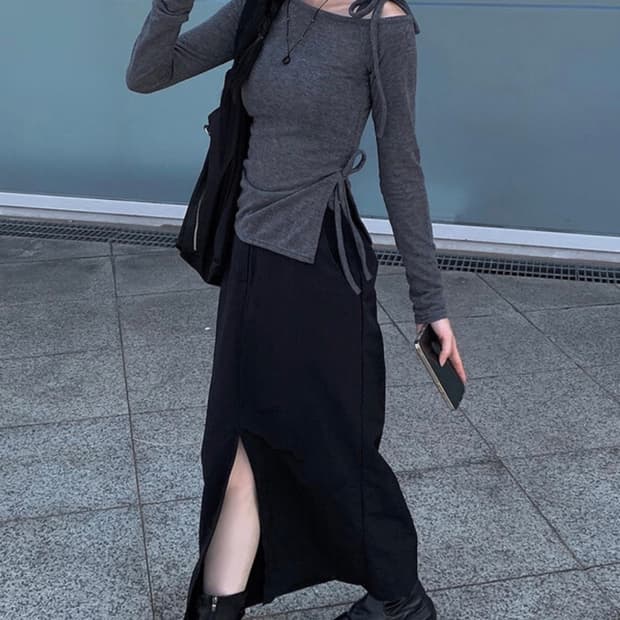 애니원모어 나일론 스커트