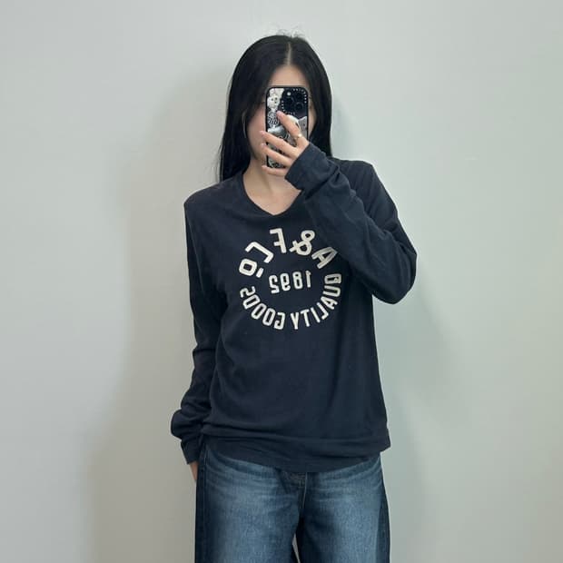 아베크롬비 y2k 와투케 네이비 롱슬리브 긴팔 티셔츠