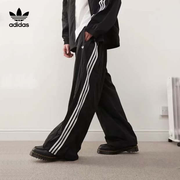 아디다스 아딜레늄 adilenium 시즌3 트랙팬츠 M JX1692