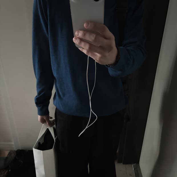 코어 레이어 니트 탑 블루 