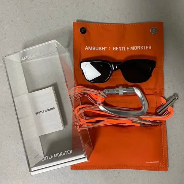 젠틀몬스터 X 앰부쉬 카라비너 선글라스