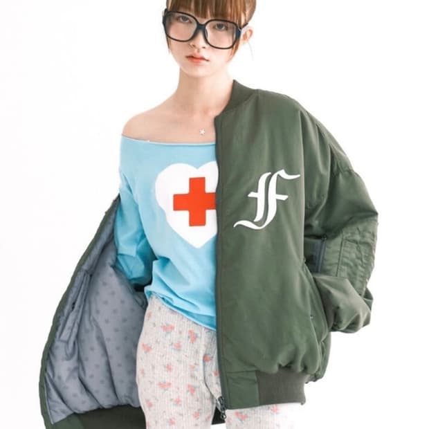 샵페어리 봄버자켓 카키