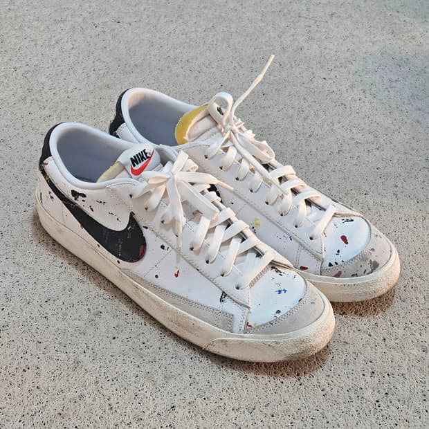 나이키 블레이저 로우 '77 페인트 스플래터 스니커즈 285사이즈