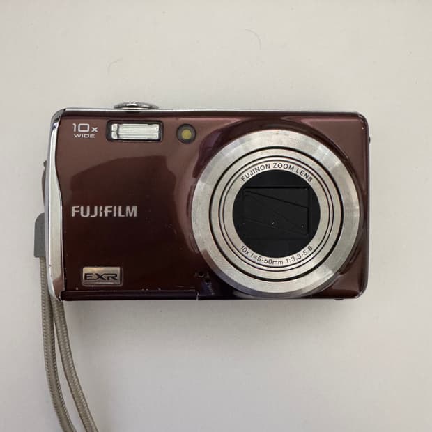 후지필름 파인픽스 F70EXR