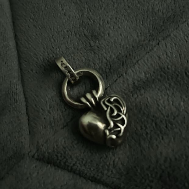 크롬하츠 하트팬던트