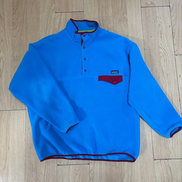 파타고니아 신칠라15FA 헤비웨이트  스카이블루 / 레드 입니당