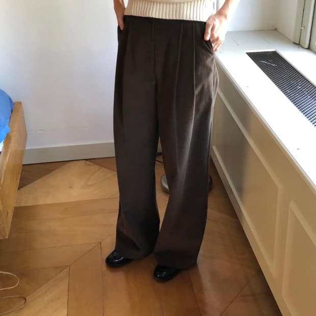 [르모어/미착용] 코듀로이 핀턱 슬랙스 카키