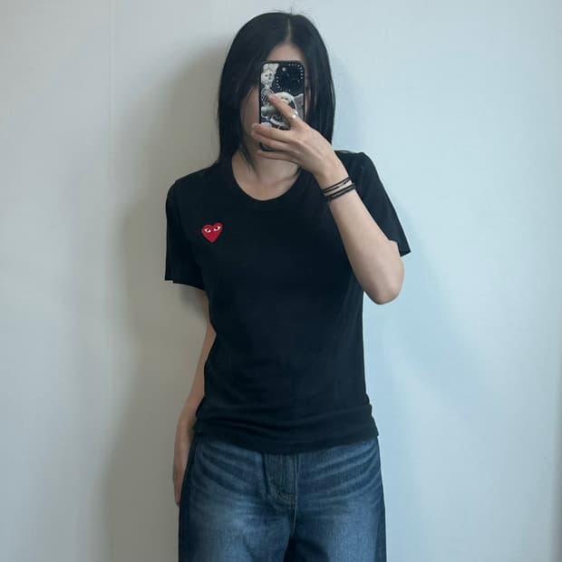 꼼데가르송 플레이 블랙 반팔 티셔츠
