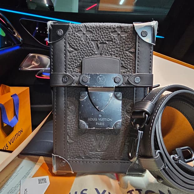 루이비통 버질아블로 s락 토리옹 버티컬 트렁크 크로스백